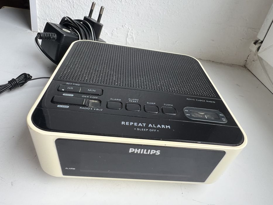 радіогодинник з будильником Philips AJ3112/12