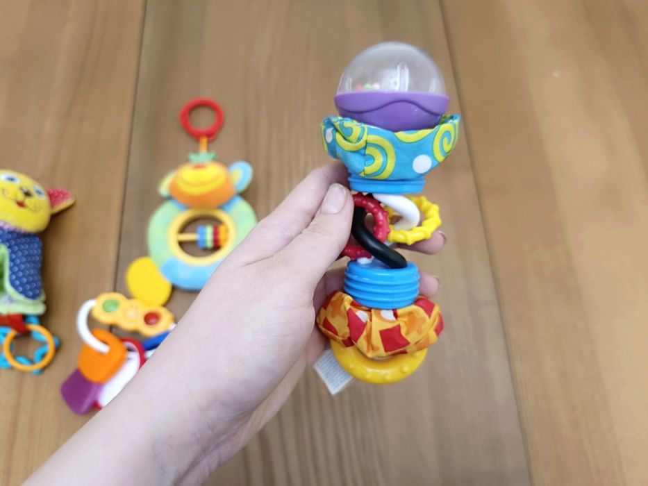 Іграшки для малюків брязкальця підвіска у візочок ліжечко