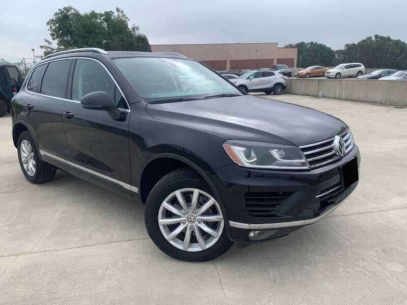 2016 Volkswagen Touareg VR6 Sport