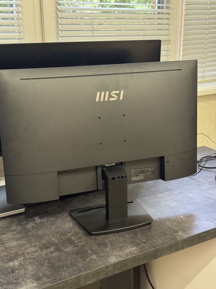 Монітор MSI PRO MP273A