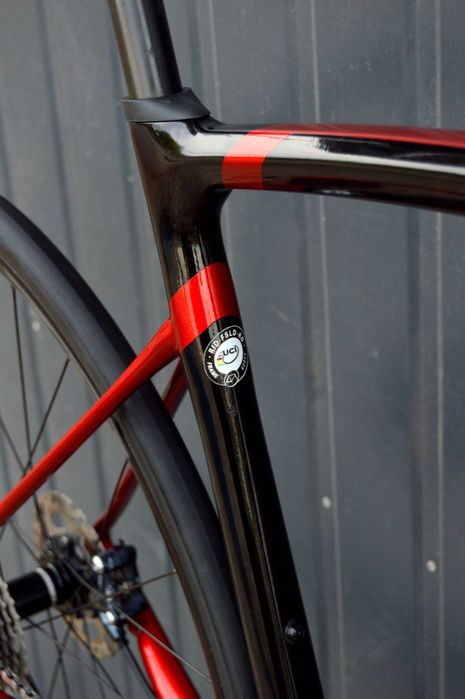 Premium komfortowa szosa RIDLEY FENIX DISC ULTEGRA M R8000 endurance