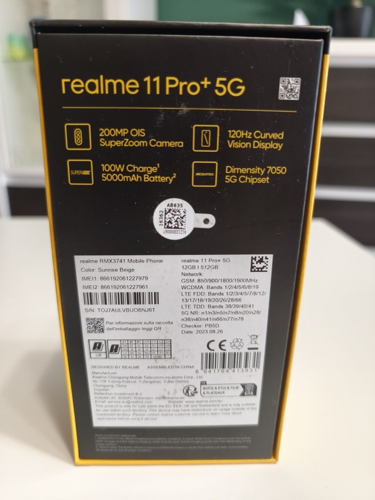 Sprzedam realne 11pro +