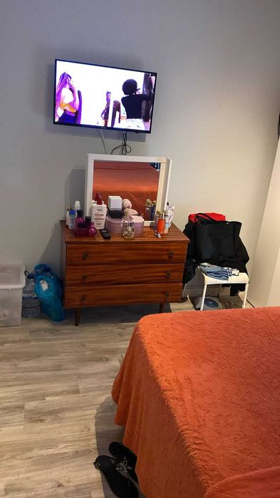 Quarto, aceita criança +2anos, casal ou solteiro