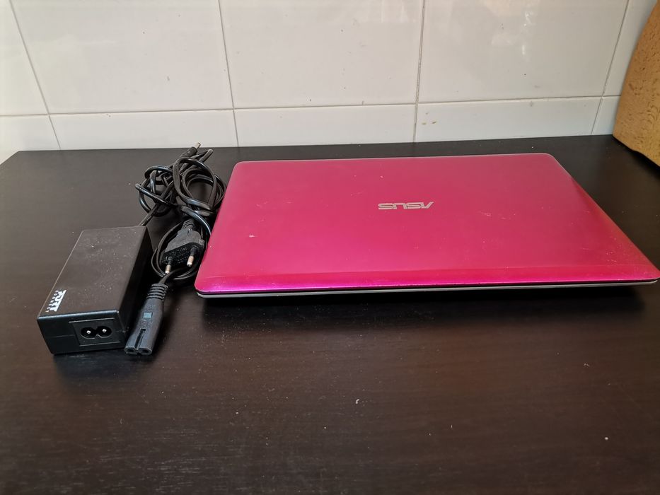 ASUS - S200E-CT177H (I3-3217U / 4GB / 500GB / 11:6HD TOUCH / W8) ROSA