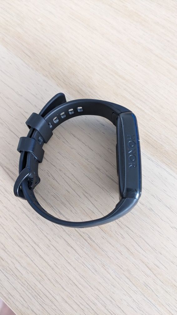 Фітнес браслет Honor Band 6