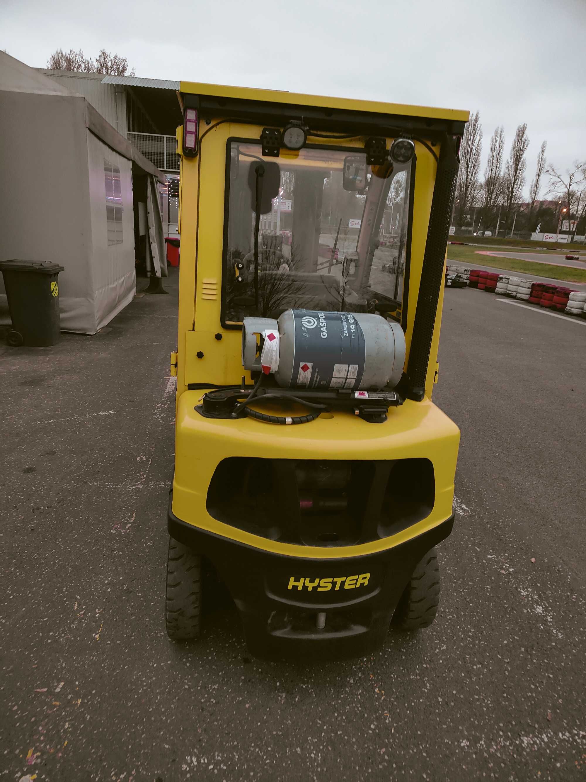 Hyster 2500kg triplex 2019r.