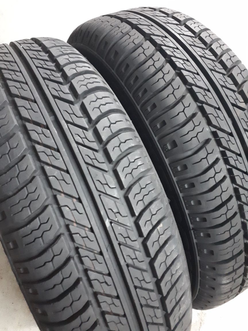 Dois pneus novos 165/70R13  michelin energy mxt