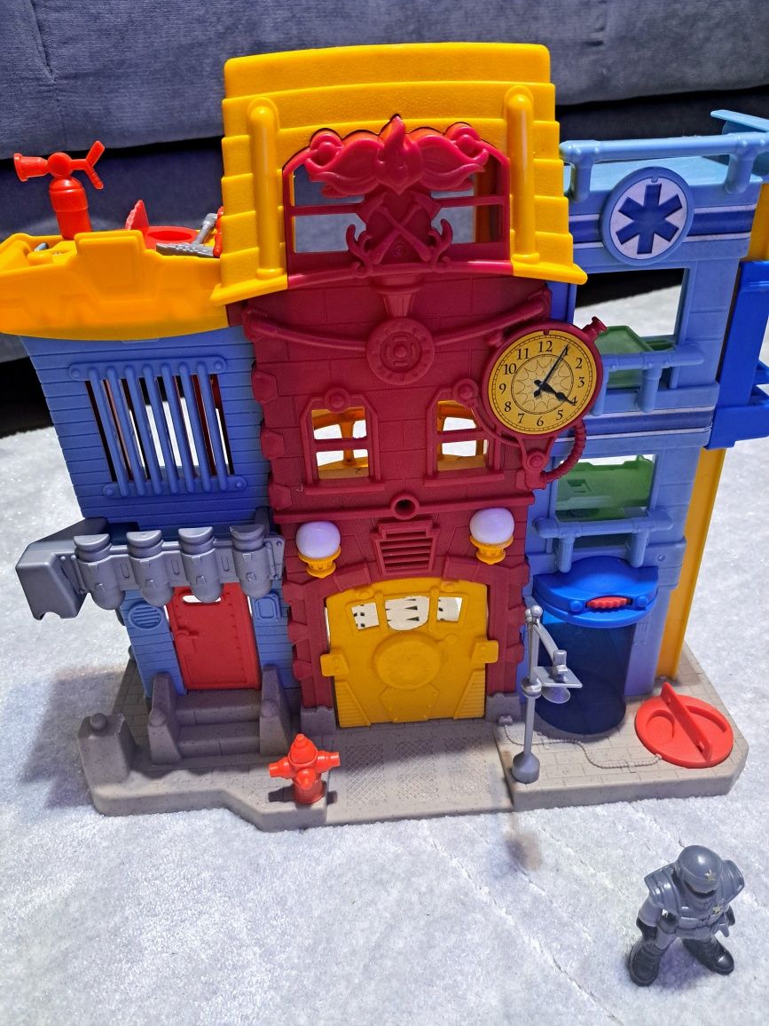 Centrum ratunkowe Imaginext, zabawka, policja, straż pożarna