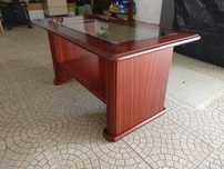 Mesa de centro mogno