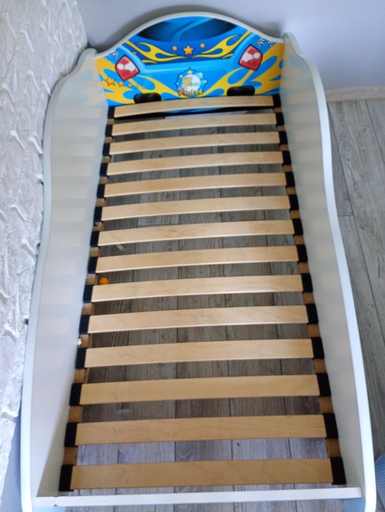 Sprzedam łóżko dziecięce