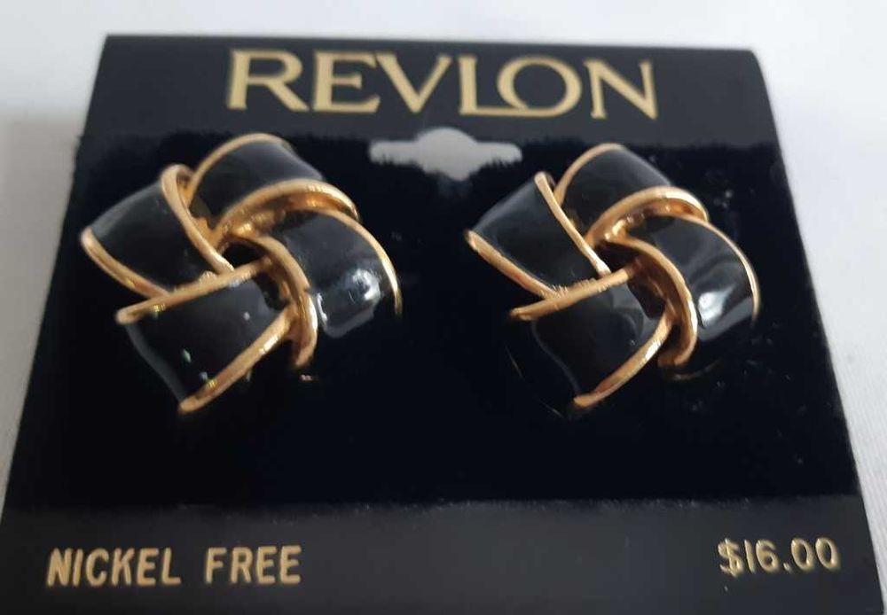 Винтажные серьги пусеты Revlon Morlee USA