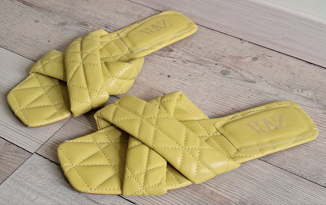 Шльопанці ZARA (р.41)