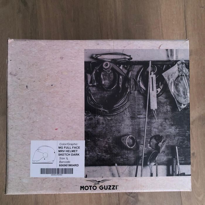Kask na motocykl, skuter, quad włoskiej firmy Moto Guzzi