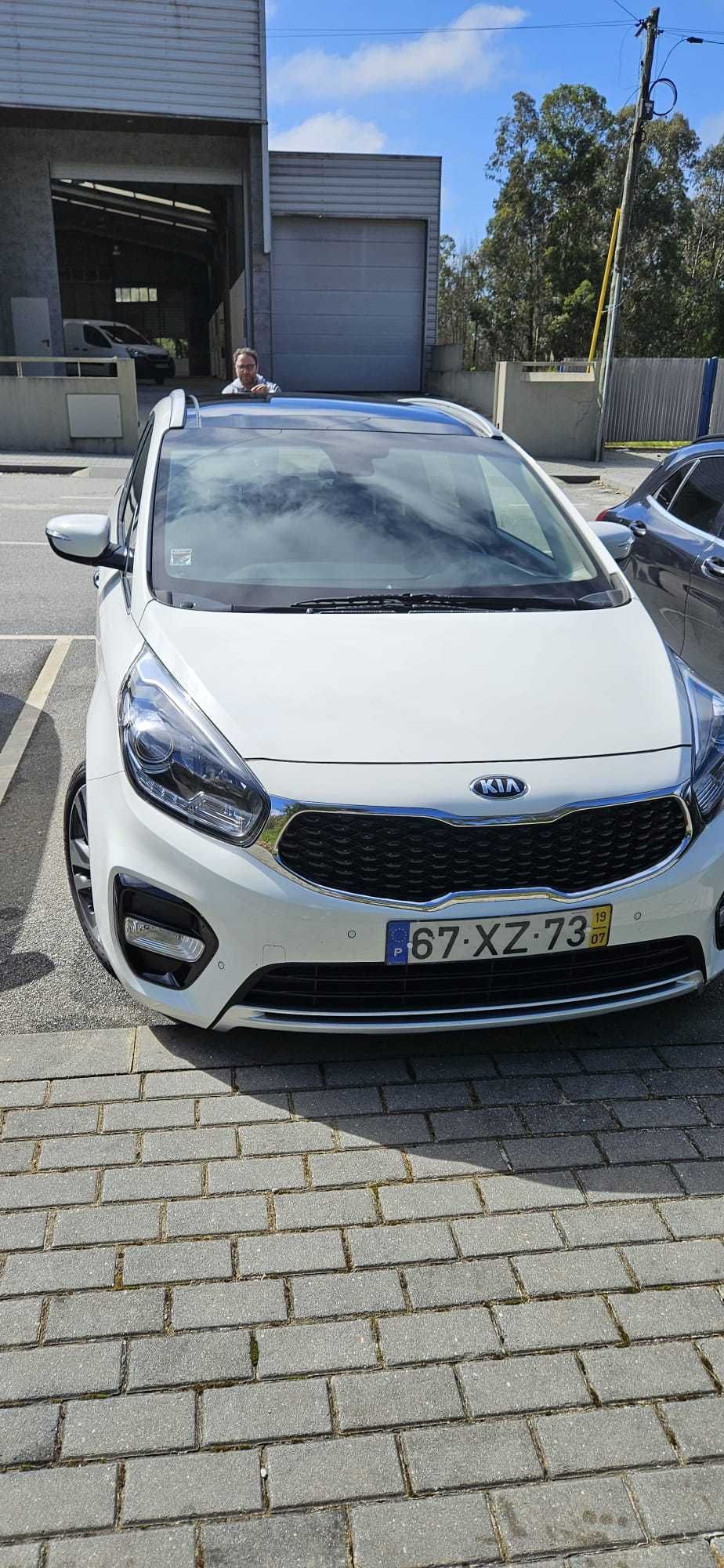 Kia Carens 54mil KMS