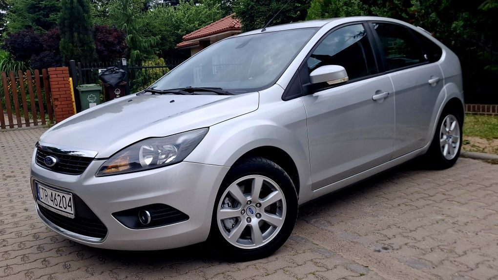 Śliczny Ford Focus GHiA 2.0 TDCi Automat
