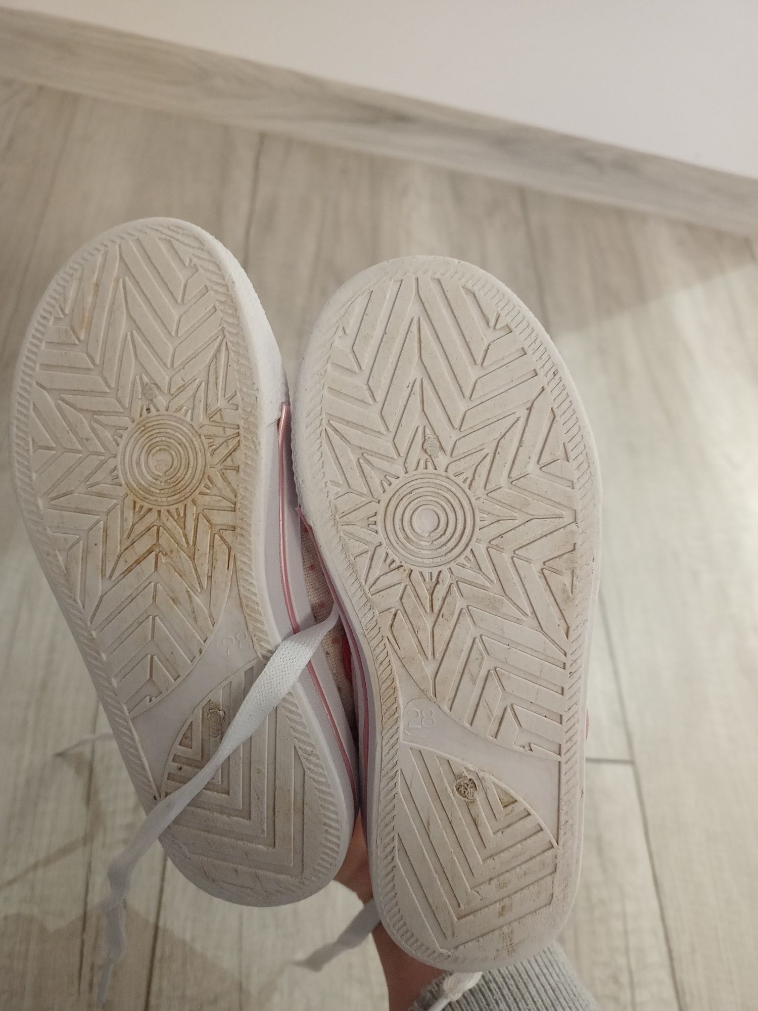 Trampki/buty Myszka Minnie rozmiar 28
