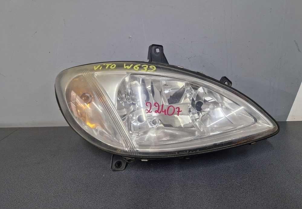 Mercedes Vito Viano W639  03-10r. Lampa Przód Prawa