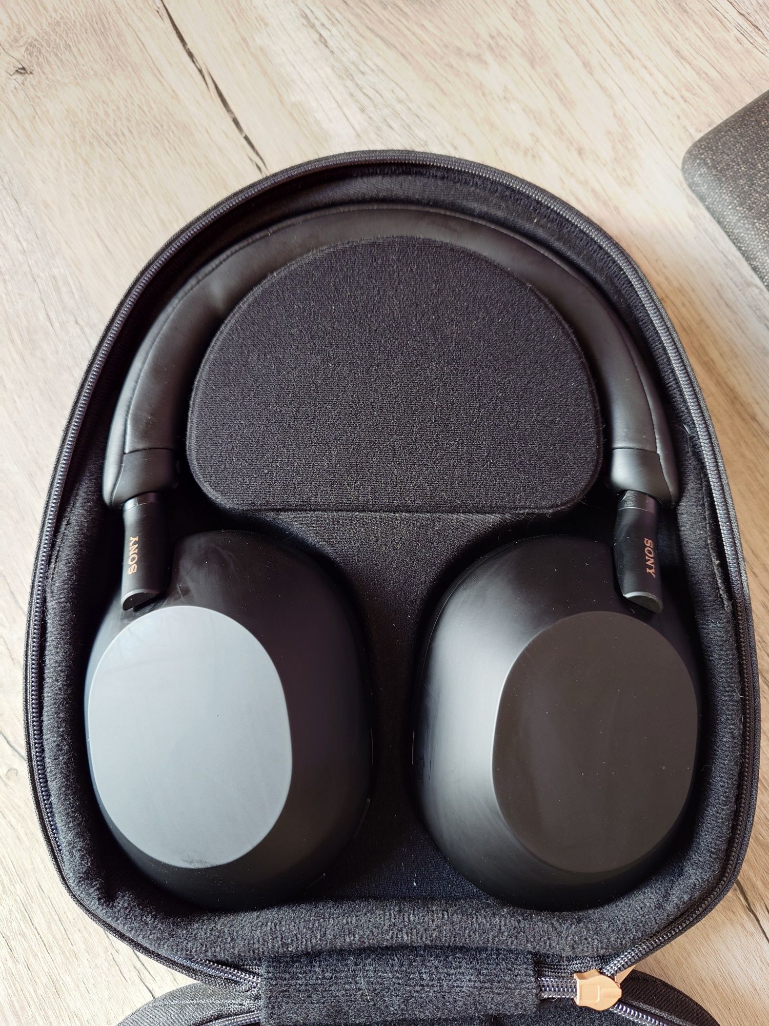 Sony WH-1000XM5 бездротові навушники