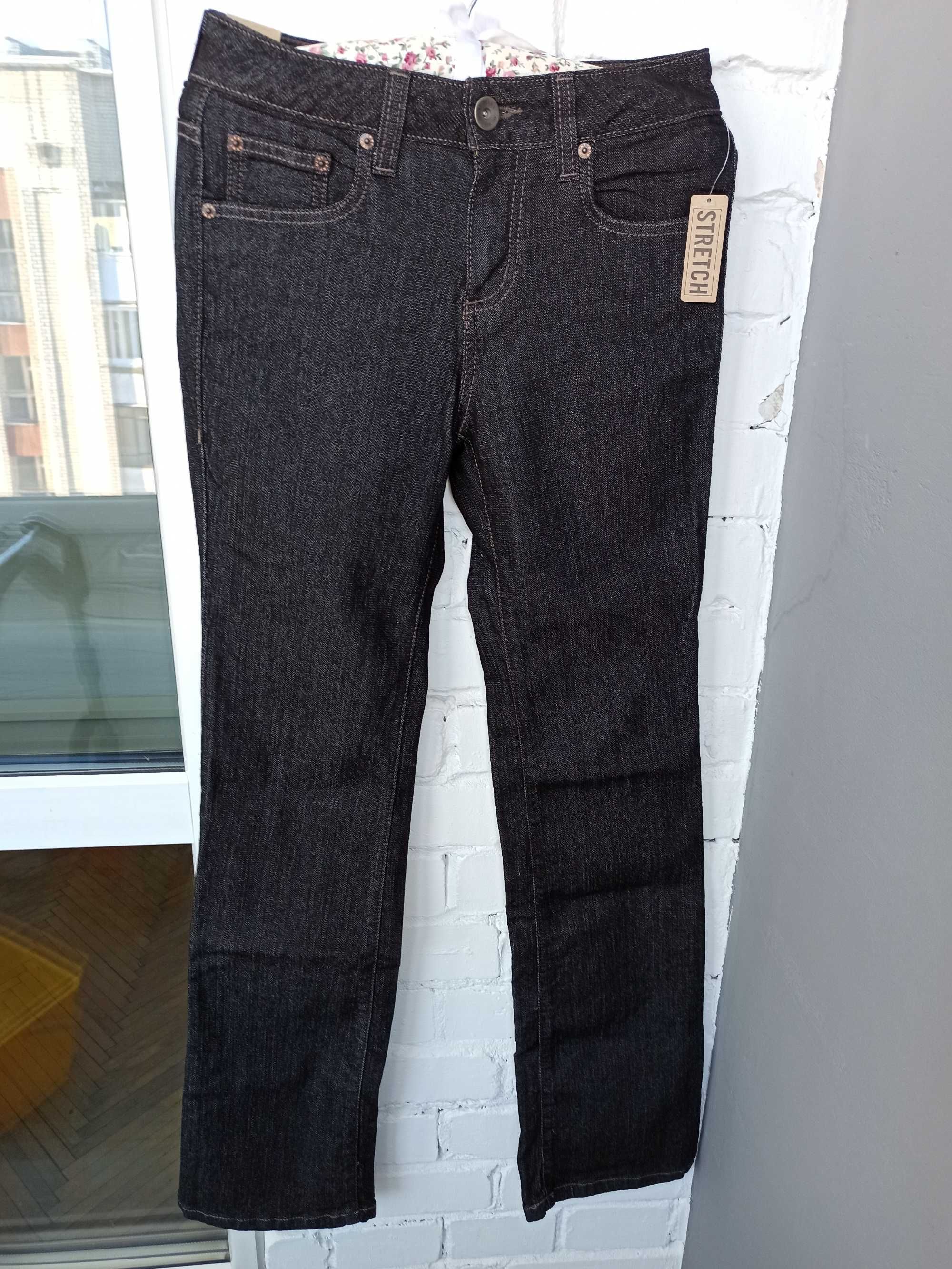 Нові джинси DKNY, р. S