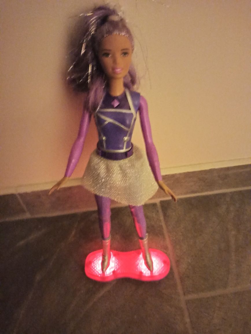 Barbie Lalka na desce surfingowej świeci + rower