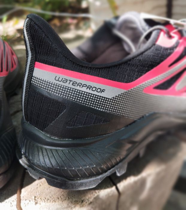 Женские трекинговые кроссовки Crivit Waterproof осень/весна