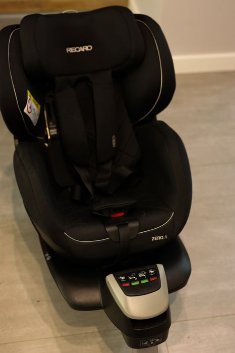 Fotelik recaro zero 1 ( 0-18 kg)