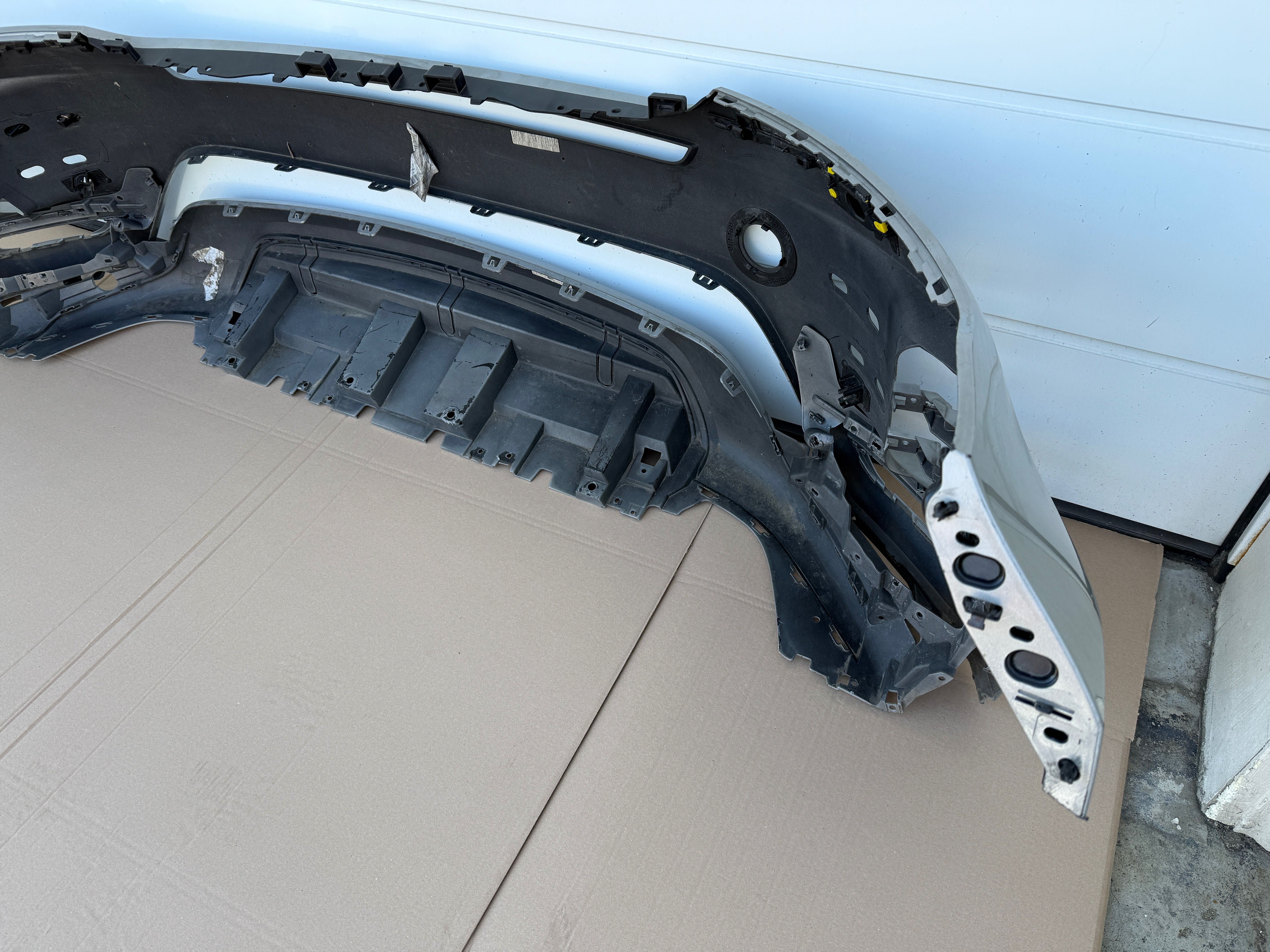 Range Rover Evoque II Lift R-Dynamic Zderzak Przód Przedni K8D2-17F775