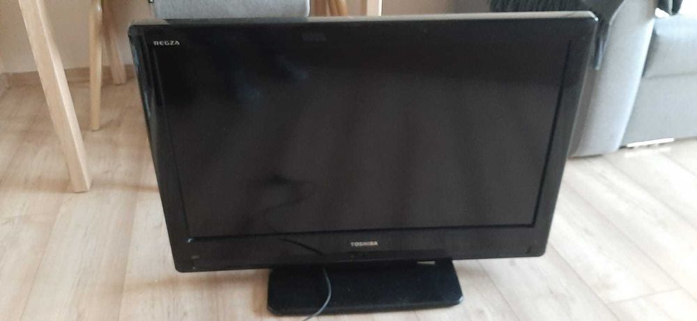 telewizor 32 cali toshiba regza