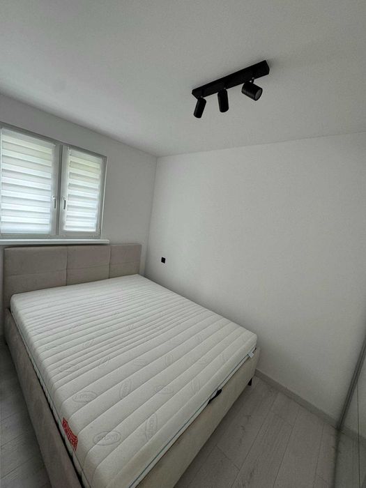 Eleganckie Mieszkanie na Zabobrzu 2300+320+media (woda,prąd)
