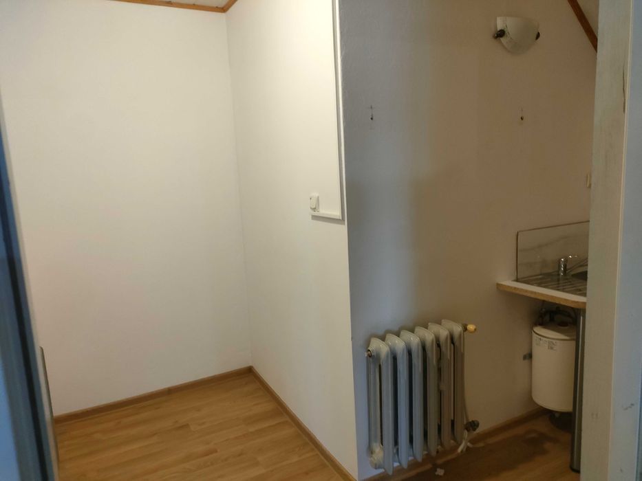 Do wynajęcia – lokal biuro 50 m² | SANDOMIERSKA | 1 piętro