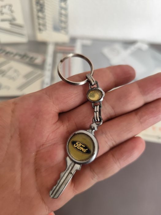 Breloczek ford lata 90 vintage retro prl