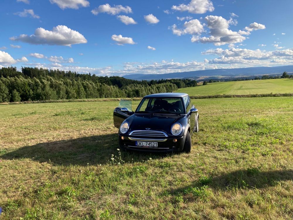 Mini One r50 zadbane bez wkładu finansowego mały przebieg