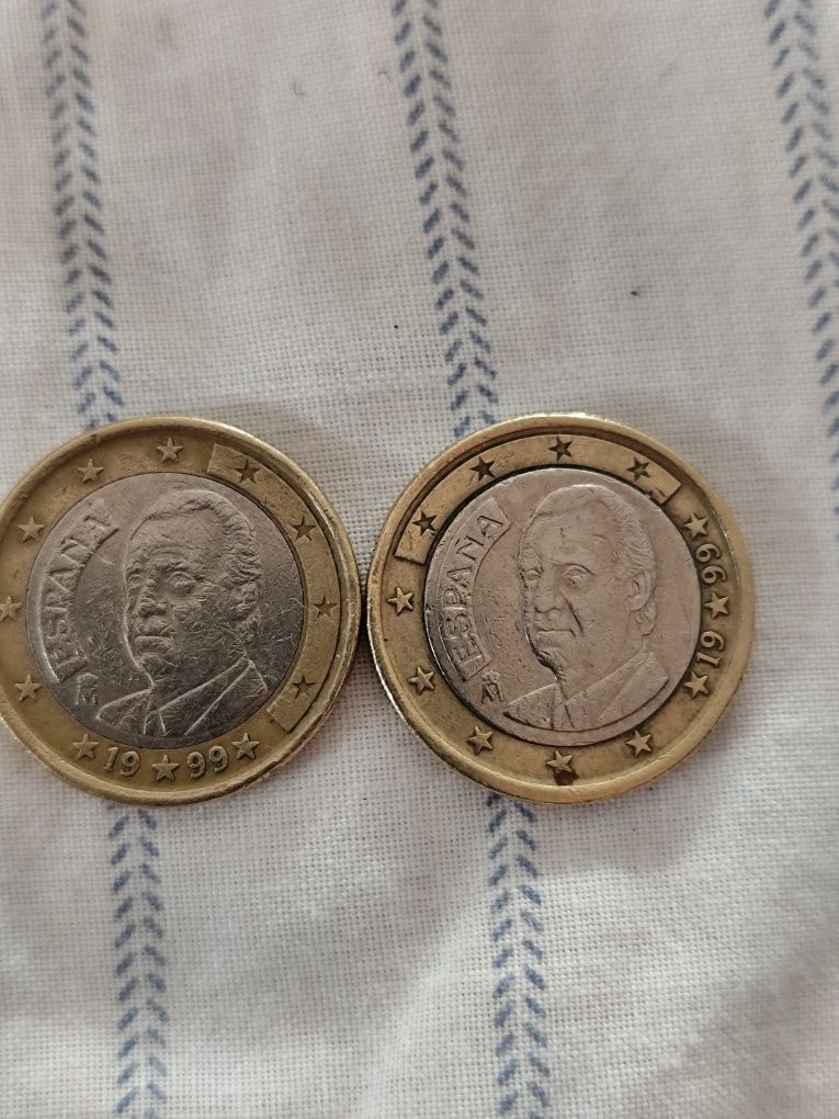 Moeda de 1 euro rara  como pode ver na imagem