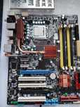 Płyta Asus P5K-E LGA775 z procesorem  e8200