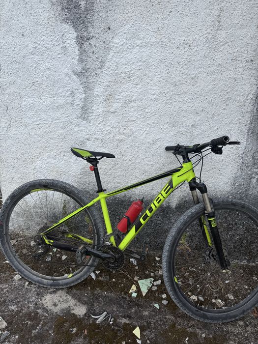 Bicicleta BTT Cube  Attention SL