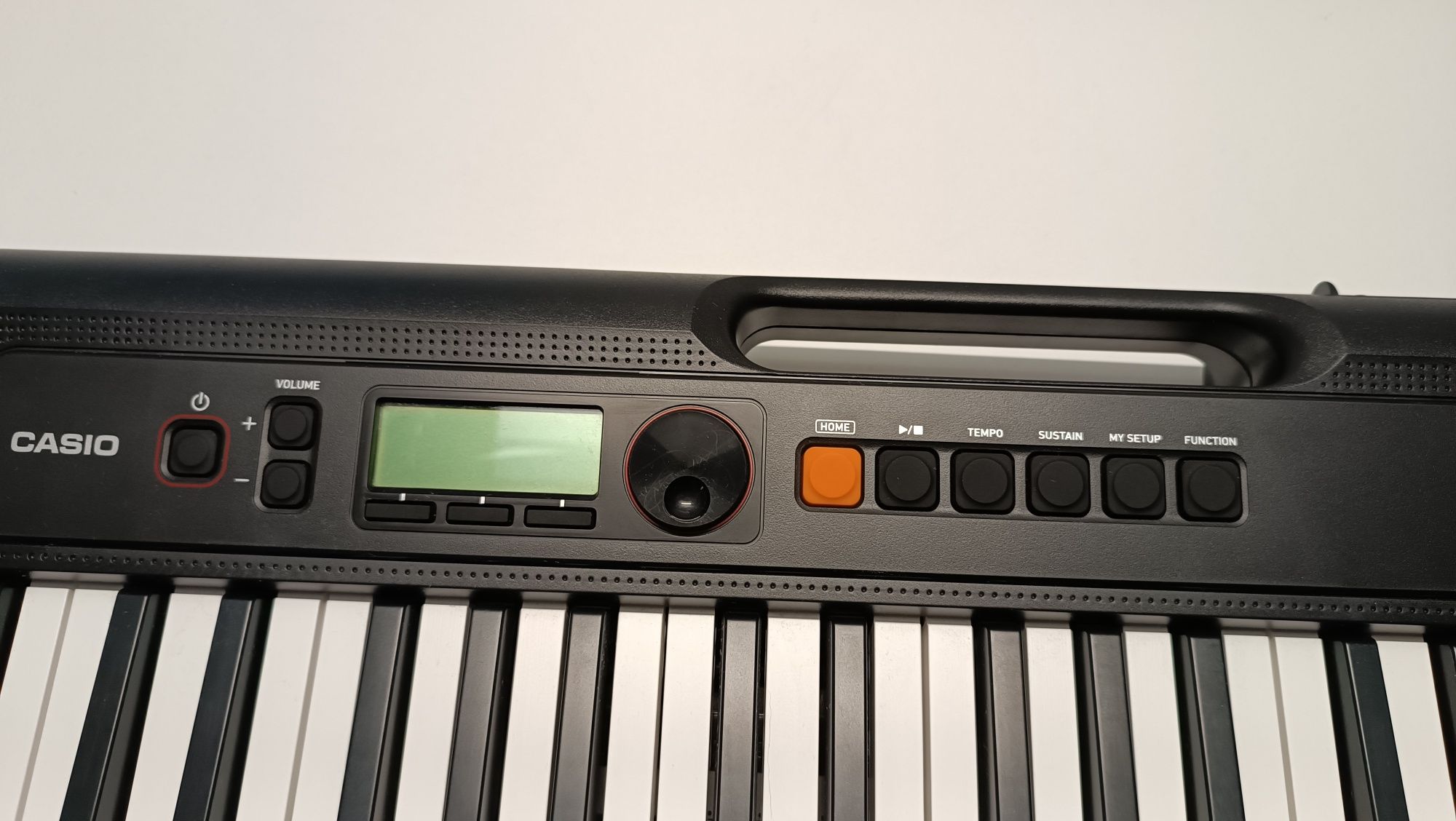 Piano elétrico Casiotone ct-s200 como Novo