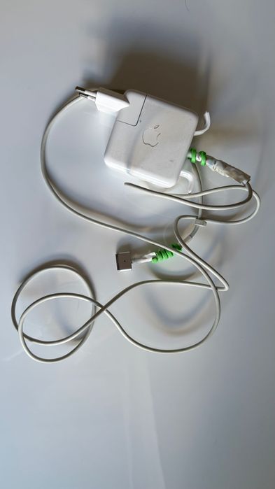 Apple MacBook Air A1466 13,3" 2013r. i5-8GB RAM 128GB SSD