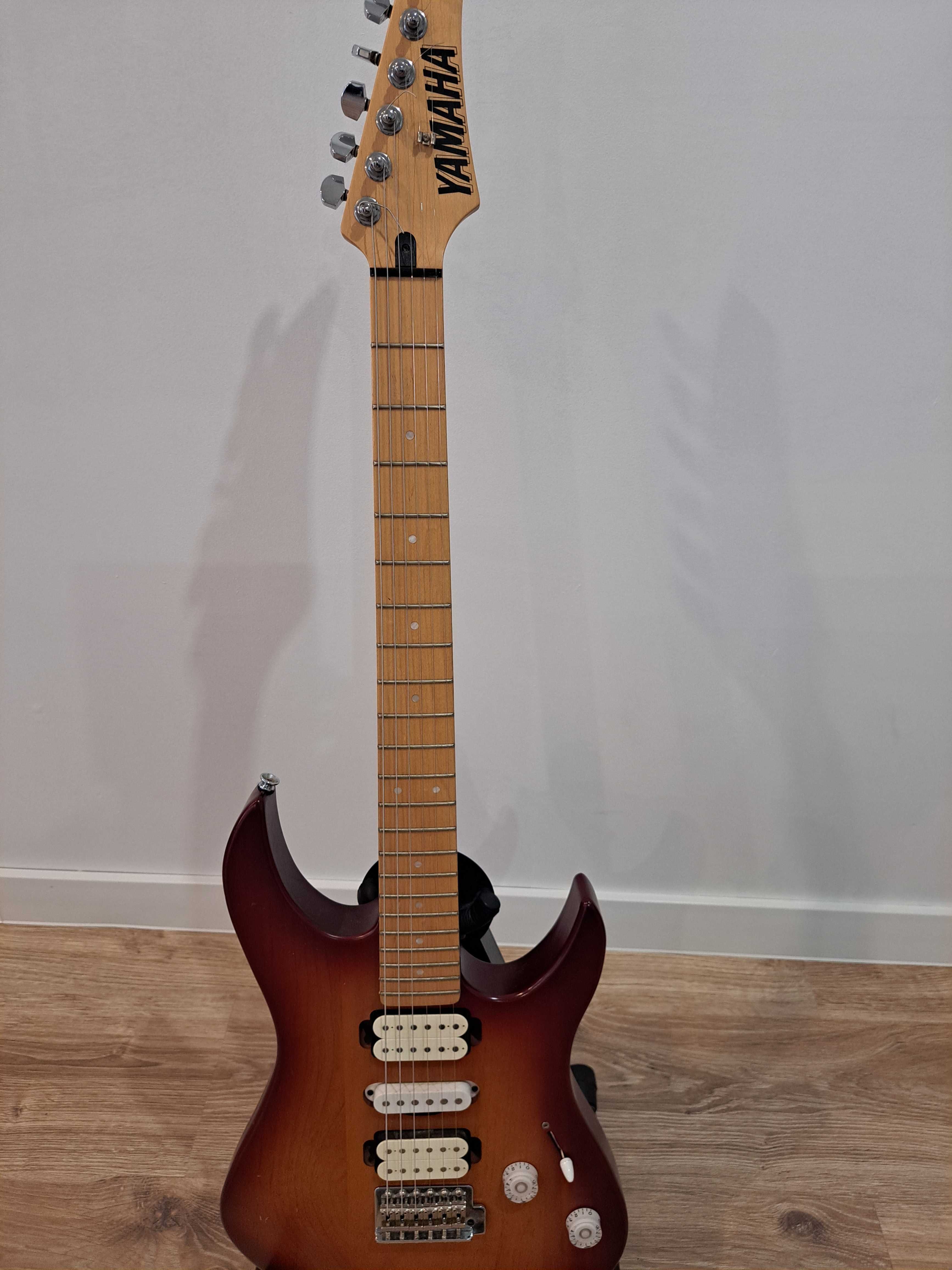 Yamaha Super Stratocaster 121 - gitara elektryczna