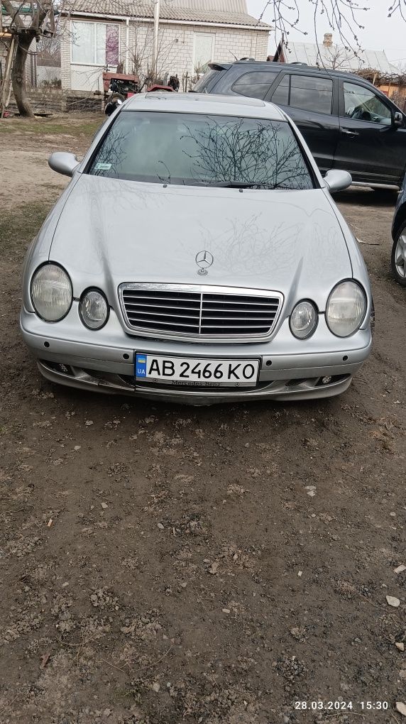 Продам мерса clk 230