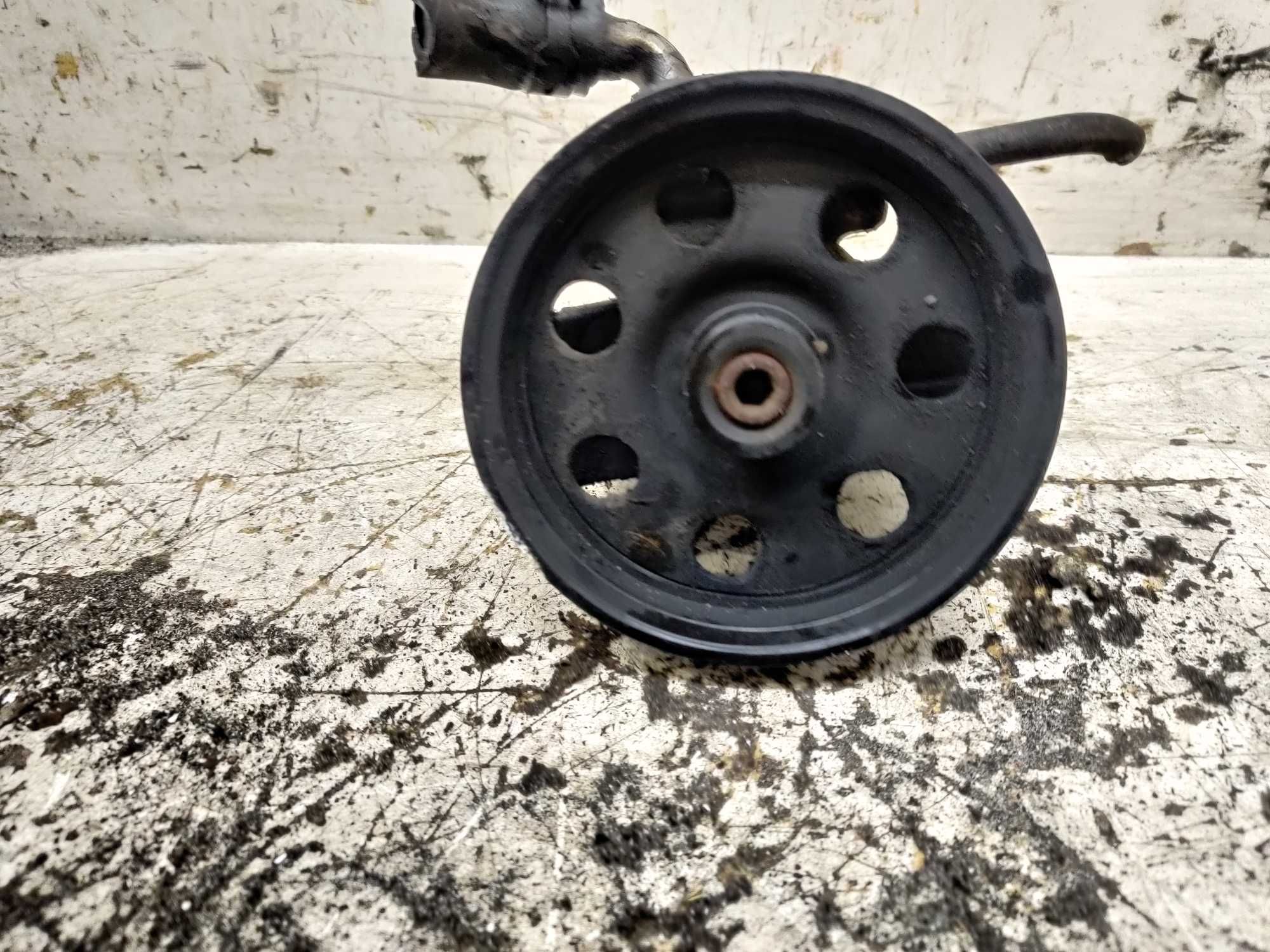 Ford Focus MK1 1.8 TDDI Pompa Wspomagania