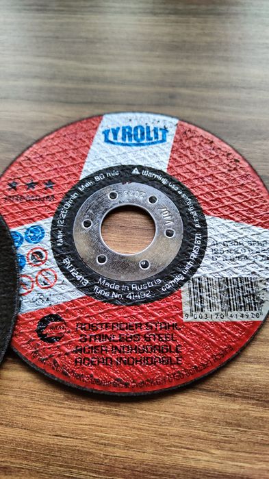 Tarcza do cięcia metali nieżelaznych Premium Tyrolit płaska 125x2 mm