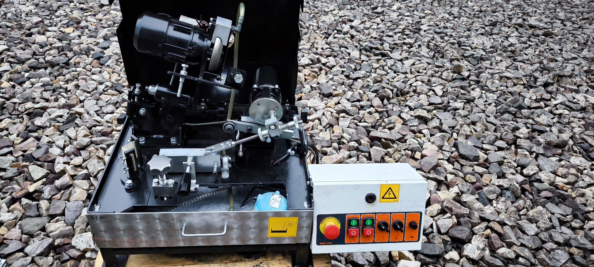 Ostrzałka do pił taśmowych Wood Mizer BMS 250