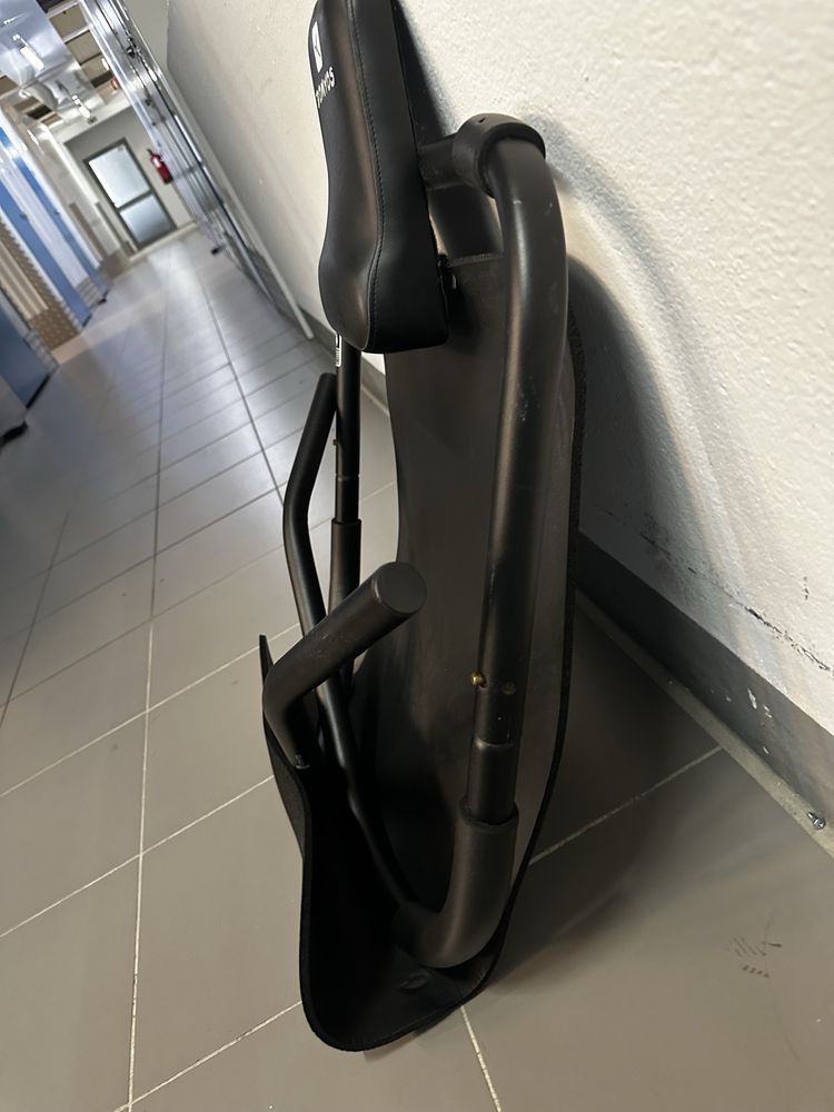 Suporte para abdominais