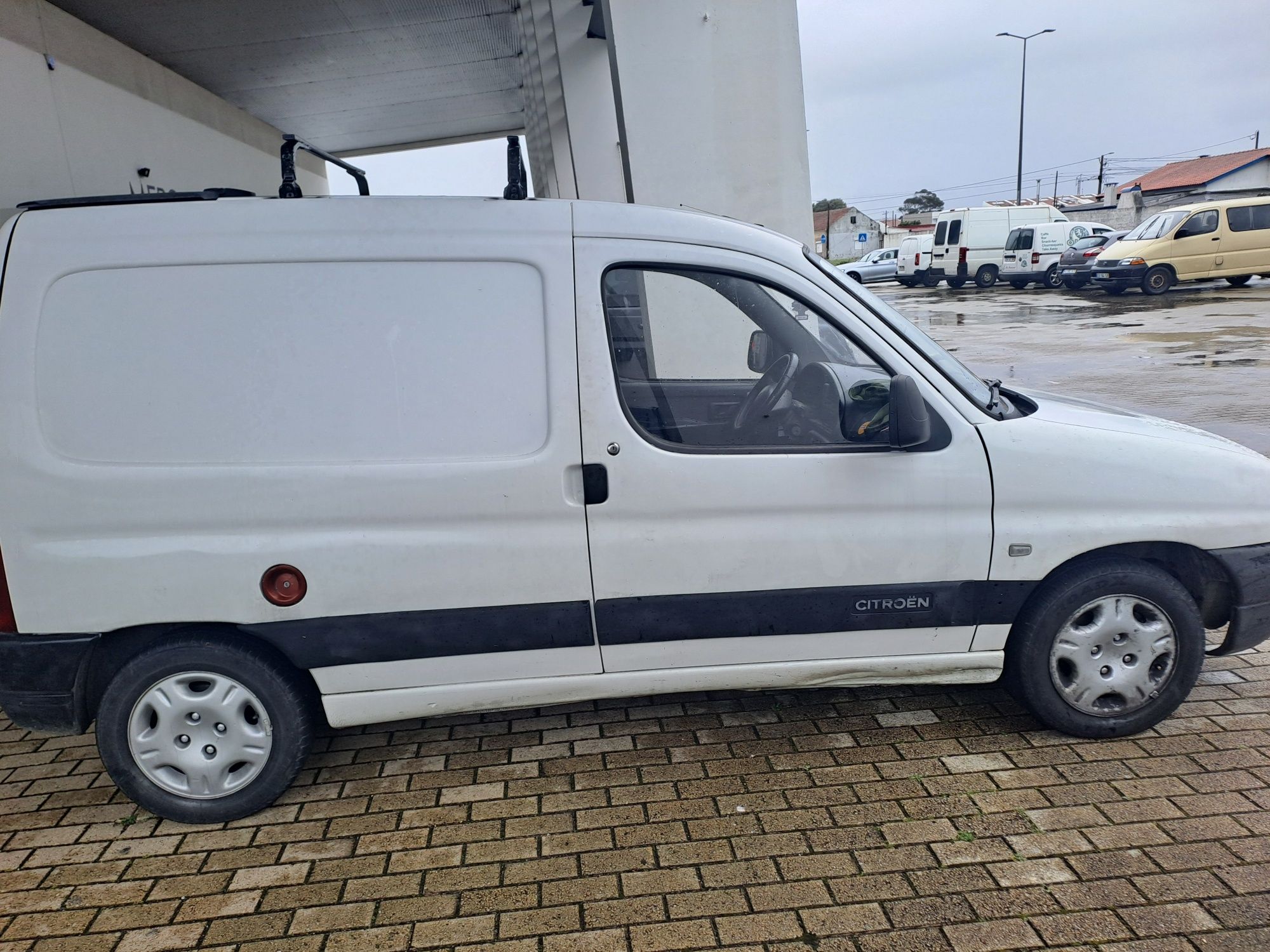 Carrinha comercial 2 lugares