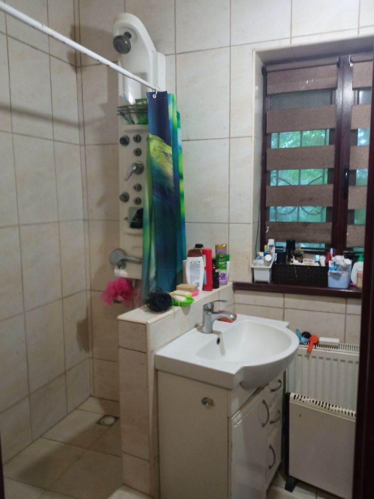 Продам будинок на березі водосховища