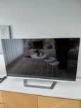 Televisão LG  106x62 cm