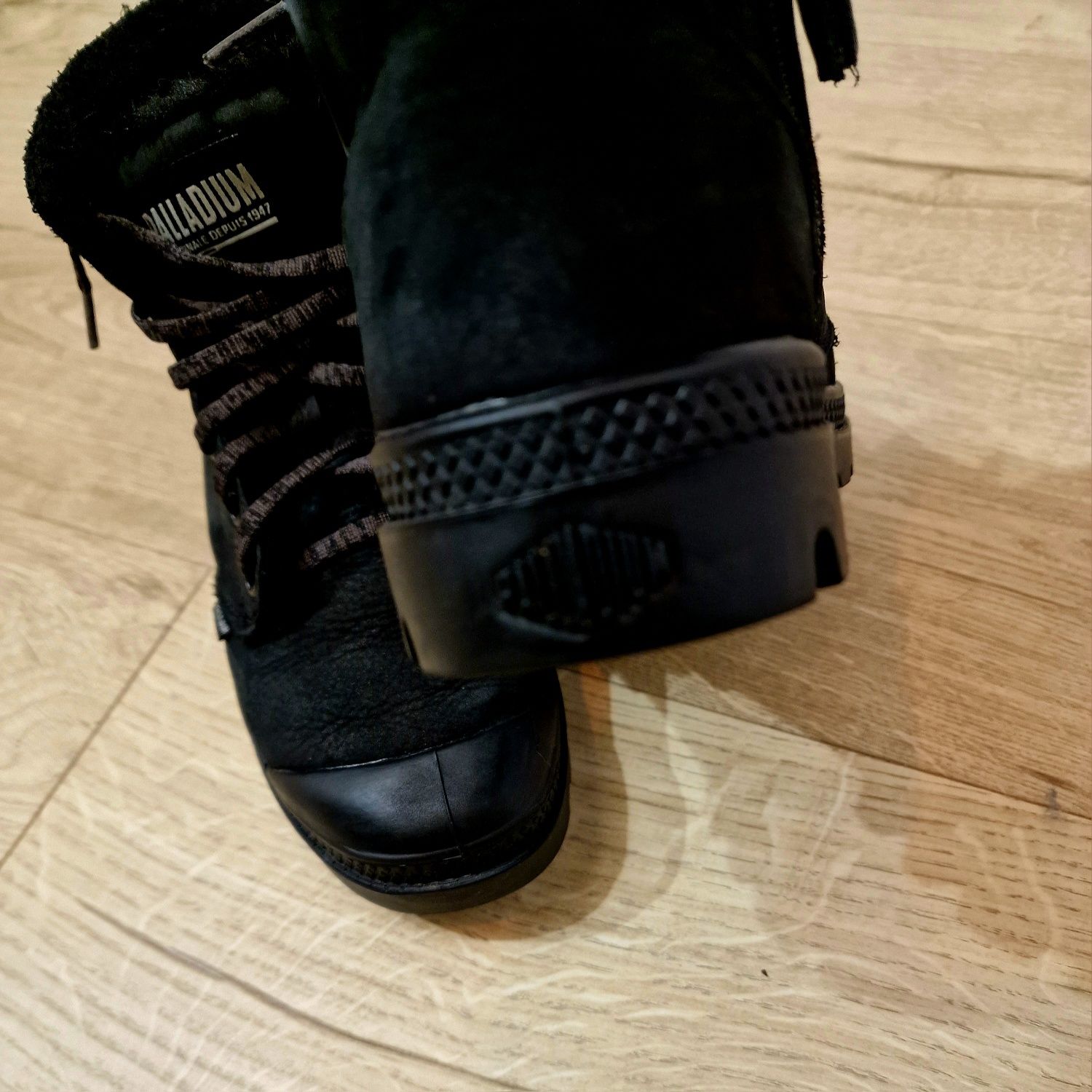 Palladium PAMPA hi zip wool buty zimowe ocieplane 39