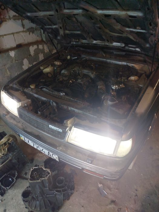 Продам Мазду 929