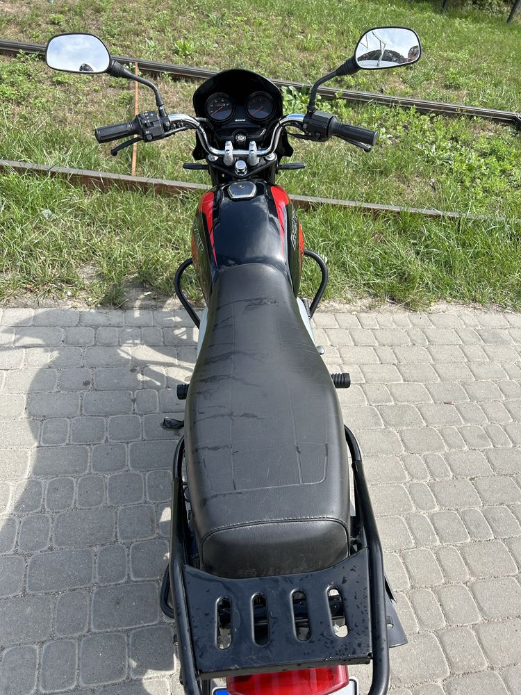 Мотоцикол Bajaj BOXER 125