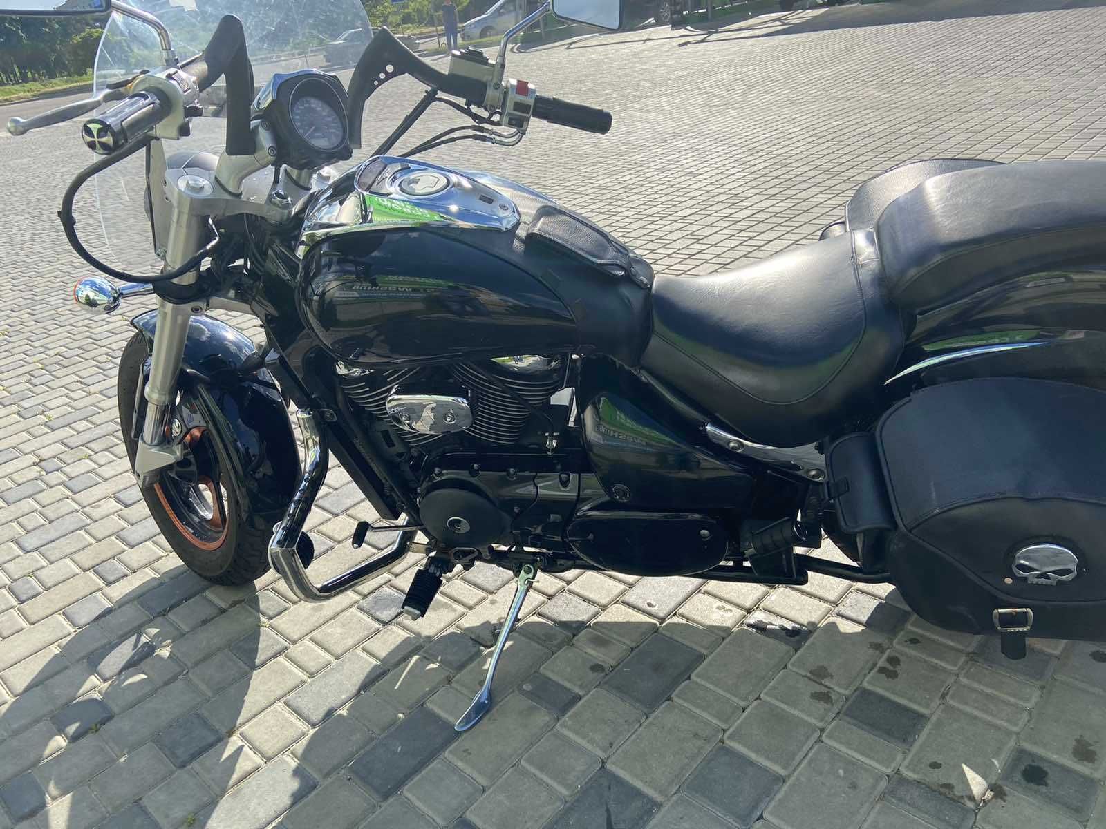 Suzuki Boulevard М50